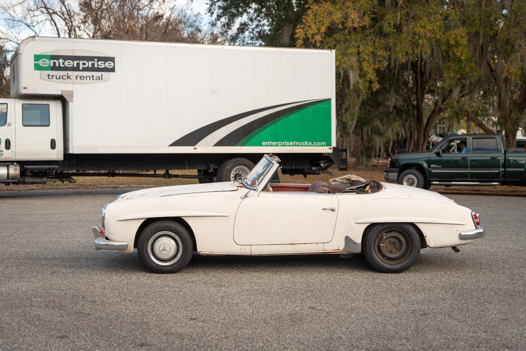 1961 Mercedes-Benz 190 SL - Image 10 of 31