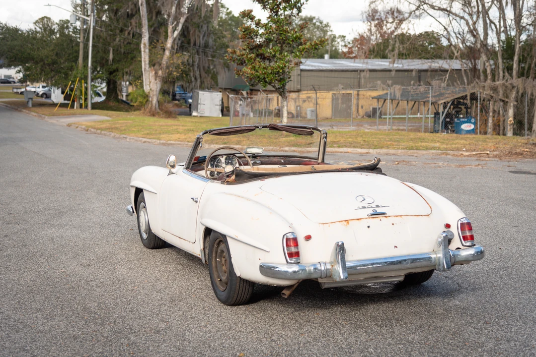 1961 Mercedes-Benz 190 SL - Image 13 of 31