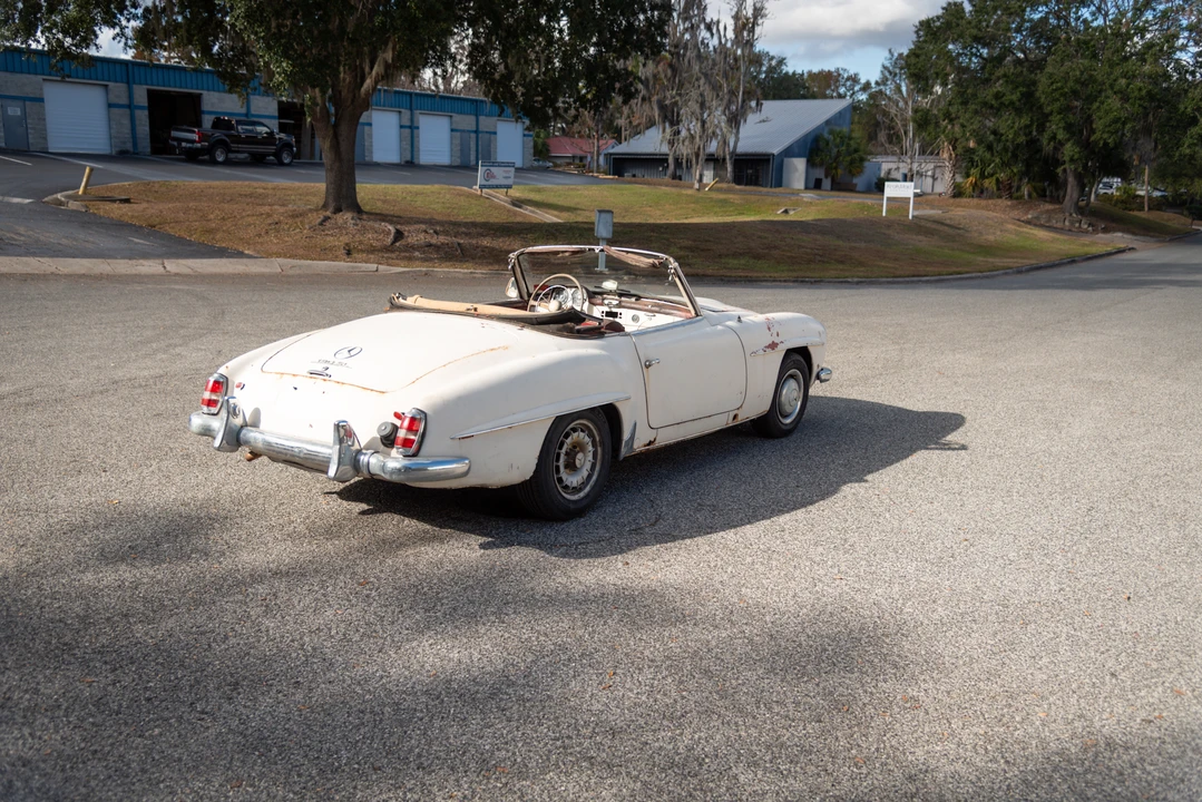 1961 Mercedes-Benz 190 SL - Image 14 of 31