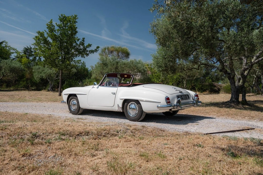 1961 Mercedes-Benz 190 SL - Image 8 of 30