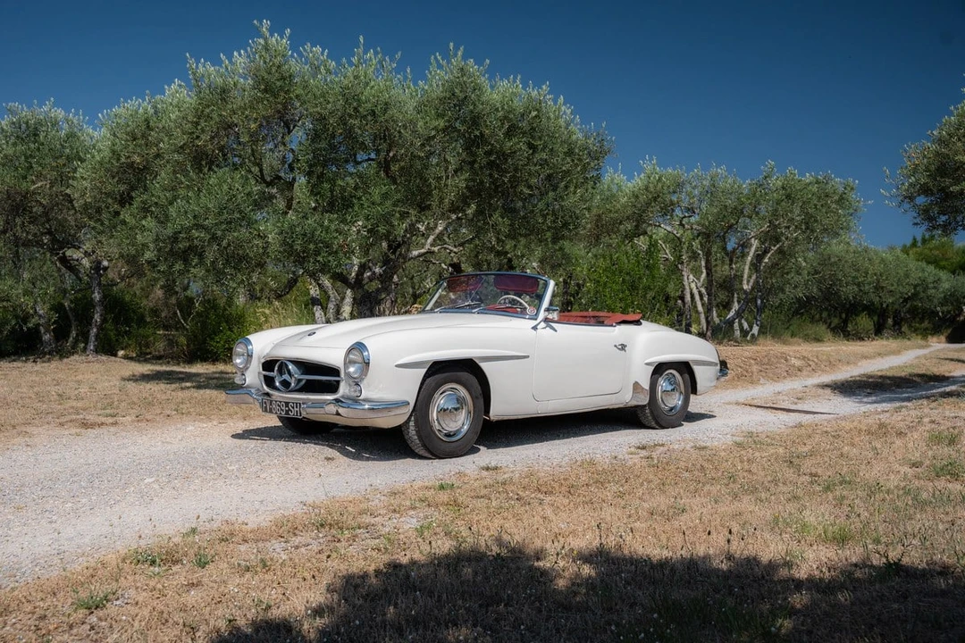 1961 Mercedes-Benz 190 SL - Image 2 of 30