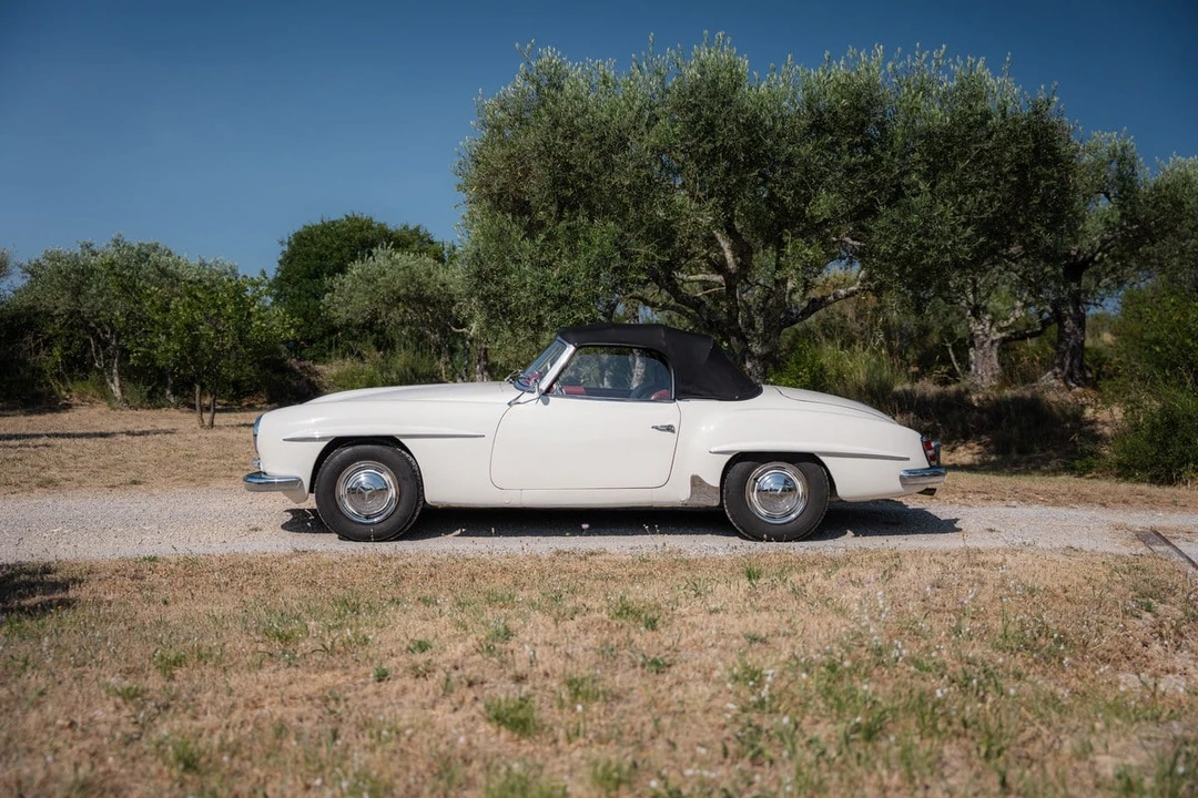 1961 Mercedes-Benz 190 SL - Image 14 of 30