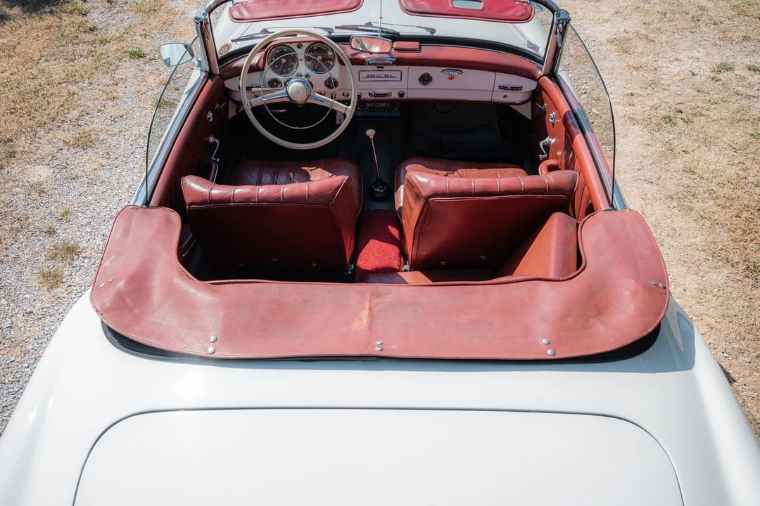 1961 Mercedes-Benz 190 SL - Image 27 of 30