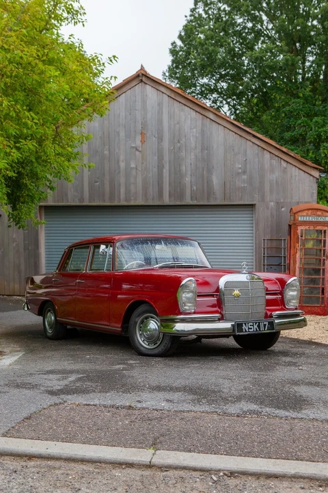 1961 Mercedes-Benz W111 Sedan - Image 16 of 30