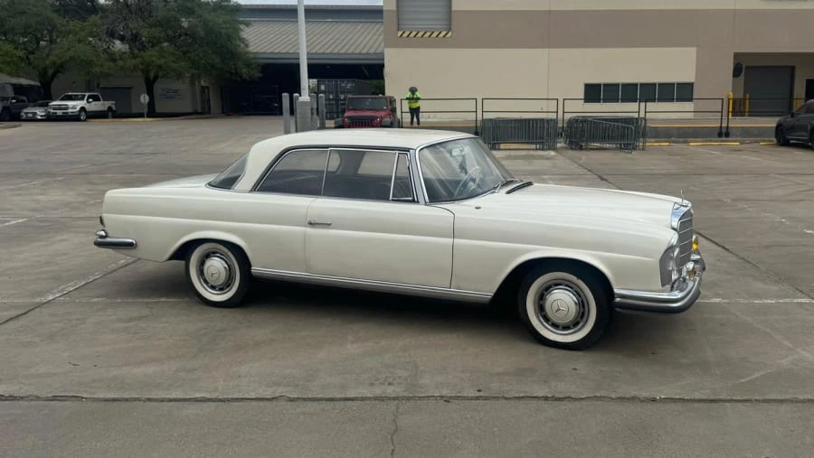 1961 Mercedes-Benz W128 - Image 2 of 21