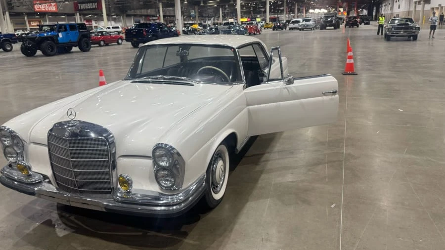 1961 Mercedes-Benz W128 - Image 8 of 21