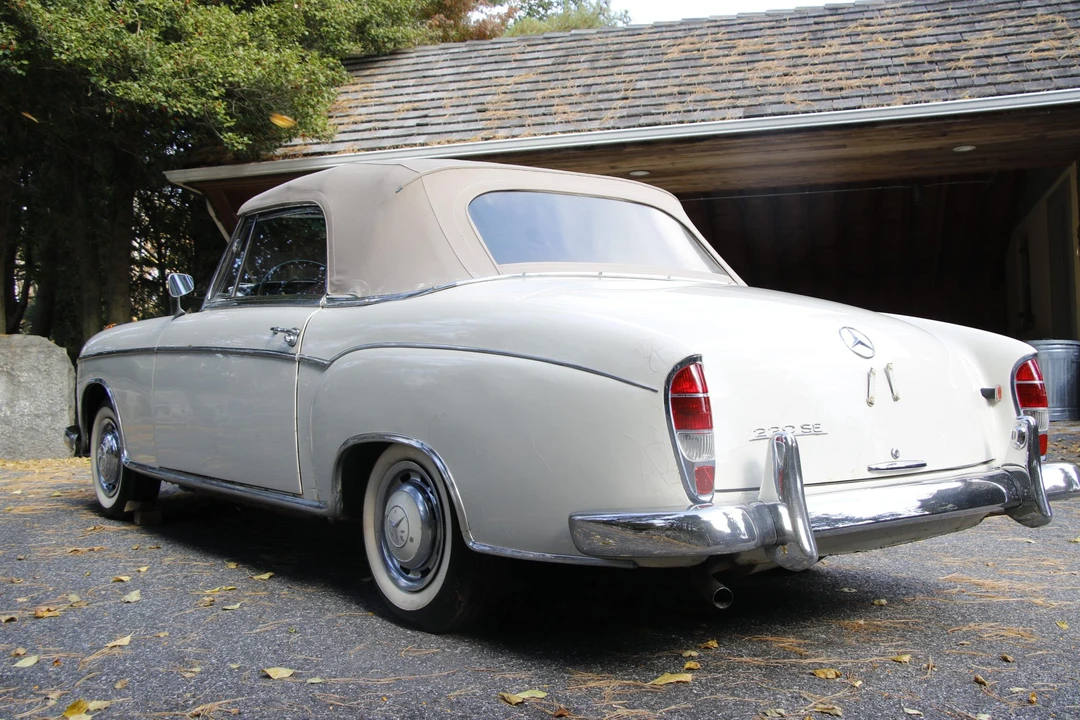 1961 Mercedes-Benz W128 - Image 11 of 31