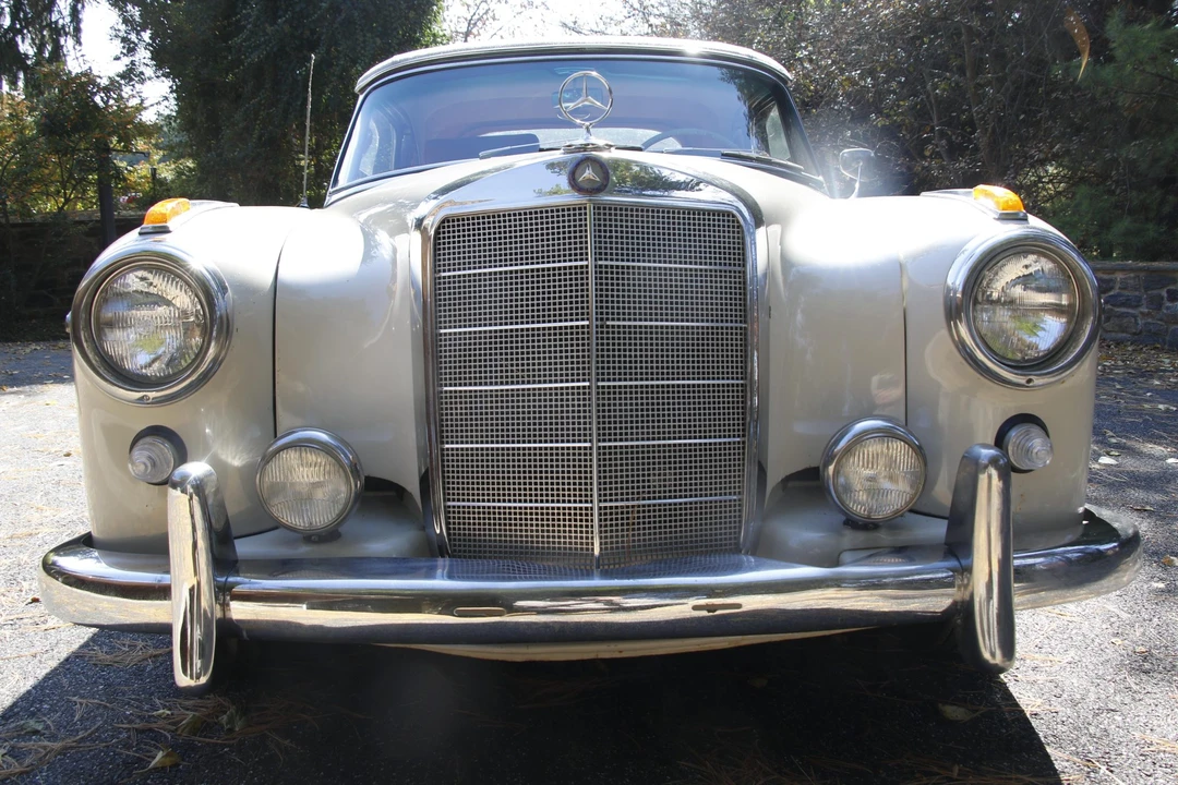 1961 Mercedes-Benz W128 - Image 9 of 31