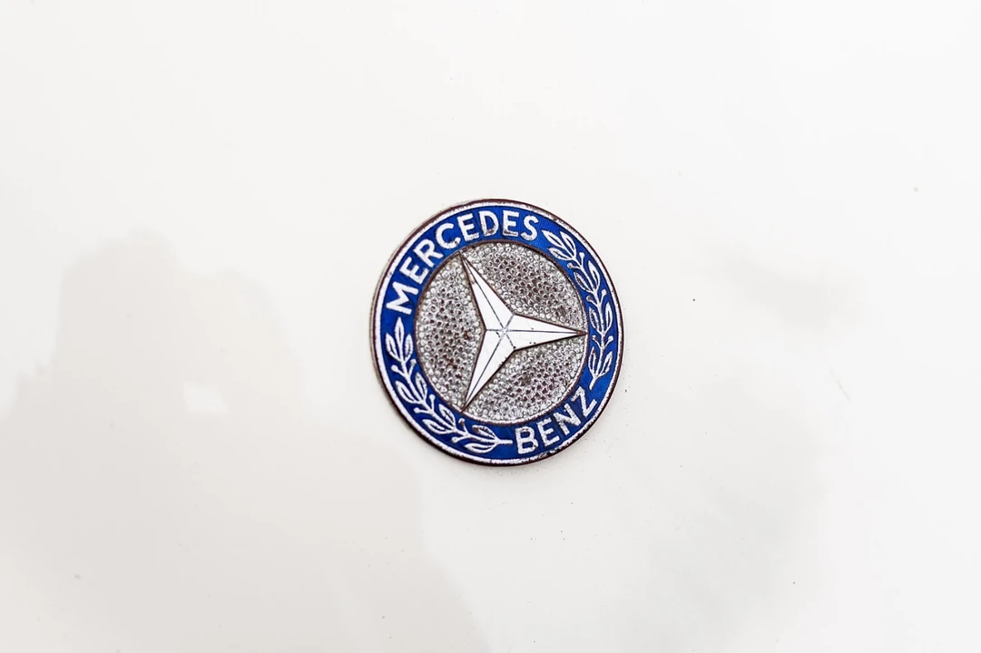 1961 Mercedes-Benz 190 SL - Image 17 of 21
