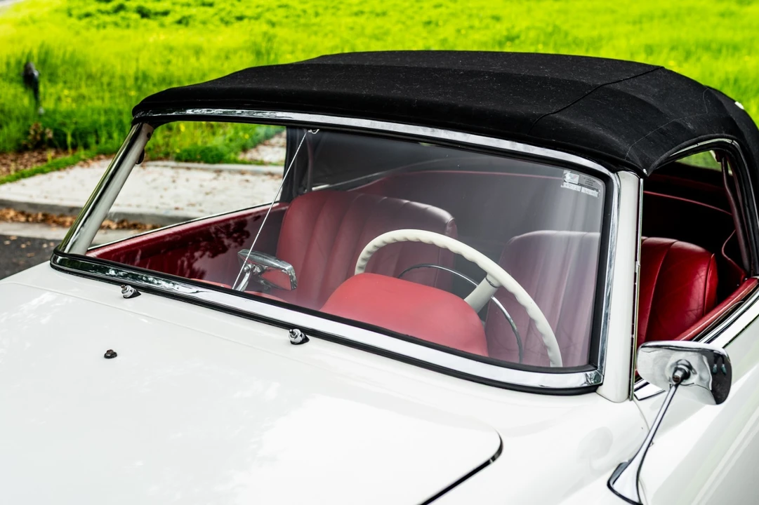 1961 Mercedes-Benz 190 SL - Image 13 of 21
