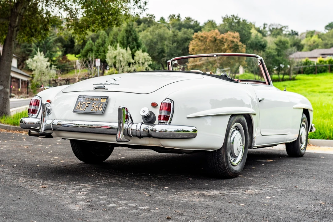 1961 Mercedes-Benz 190 SL - Image 4 of 21
