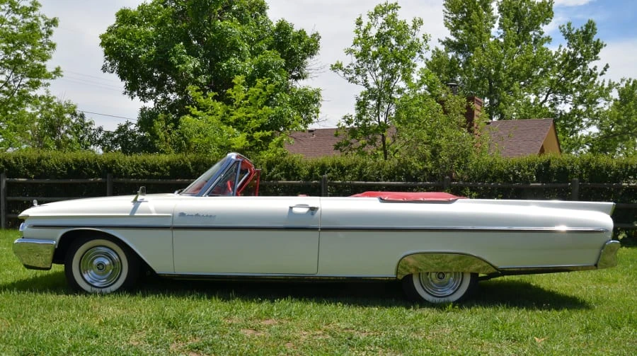 1961 Mercury Monterey - Image 2 of 11