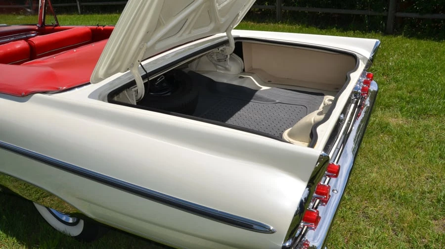 1961 Mercury Monterey - Image 8 of 11
