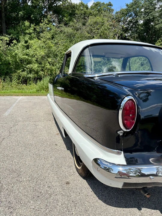 1961 Nash Metropolitan - Image 28 of 31