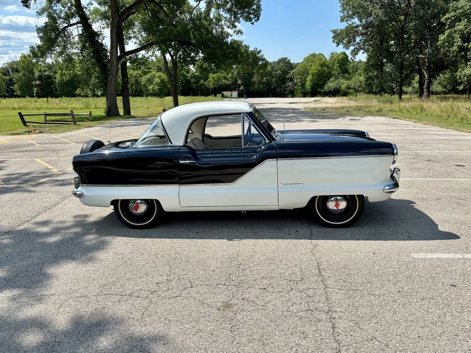 1961 Nash Metropolitan - Image 7 of 31