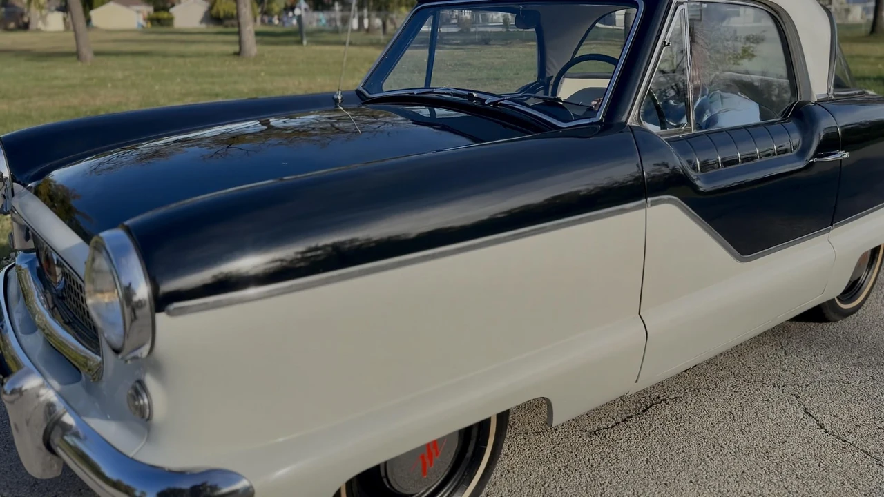 1961 Nash Metropolitan - Image 31 of 31