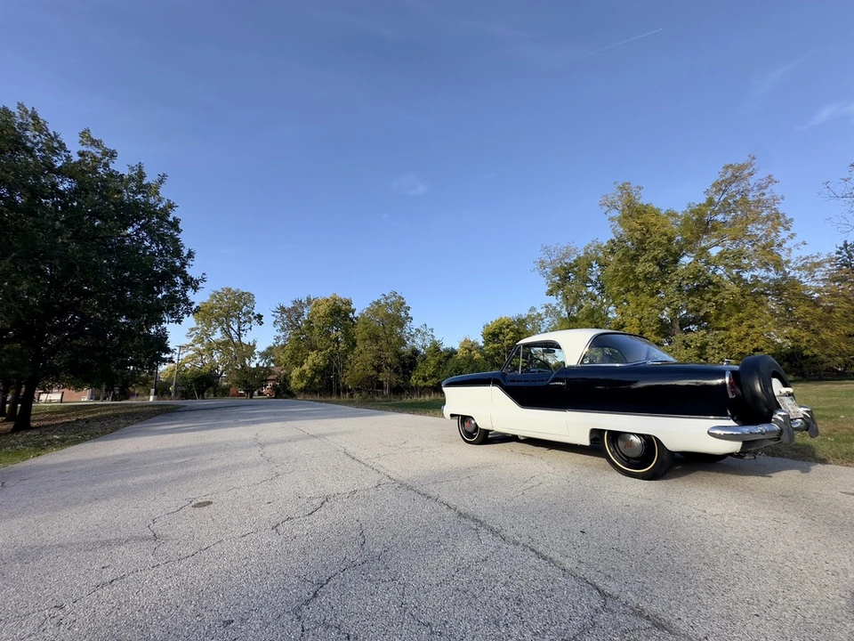 1961 Nash Metropolitan - Image 21 of 31