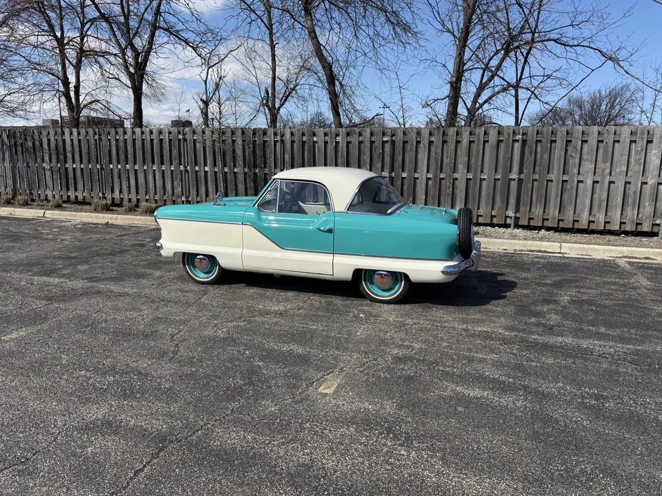 1961 Nash Metropolitan - Image 11 of 31