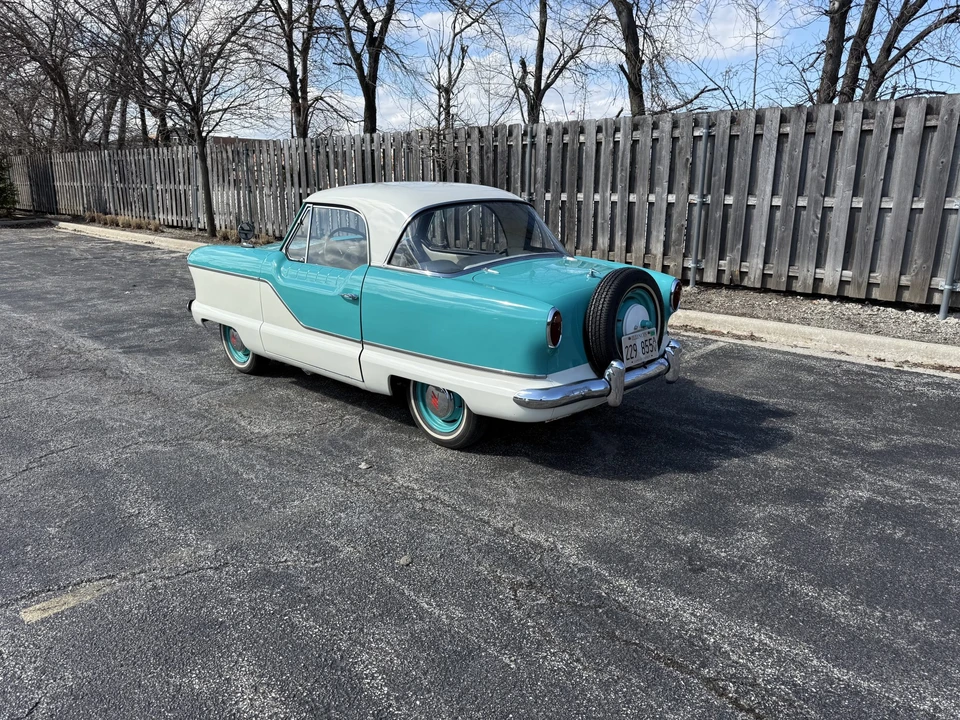 1961 Nash Metropolitan - Image 13 of 31