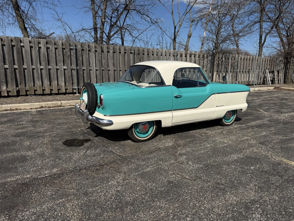 1961 Nash Metropolitan - Image 16 of 31