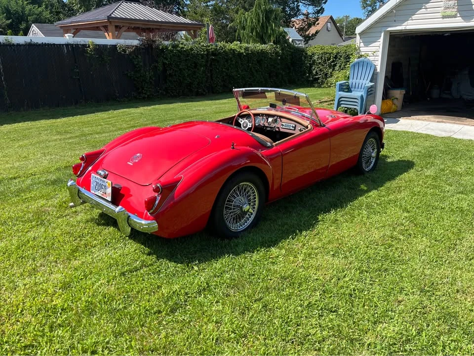 1961 MG MGA 1600 - Image 2 of 11