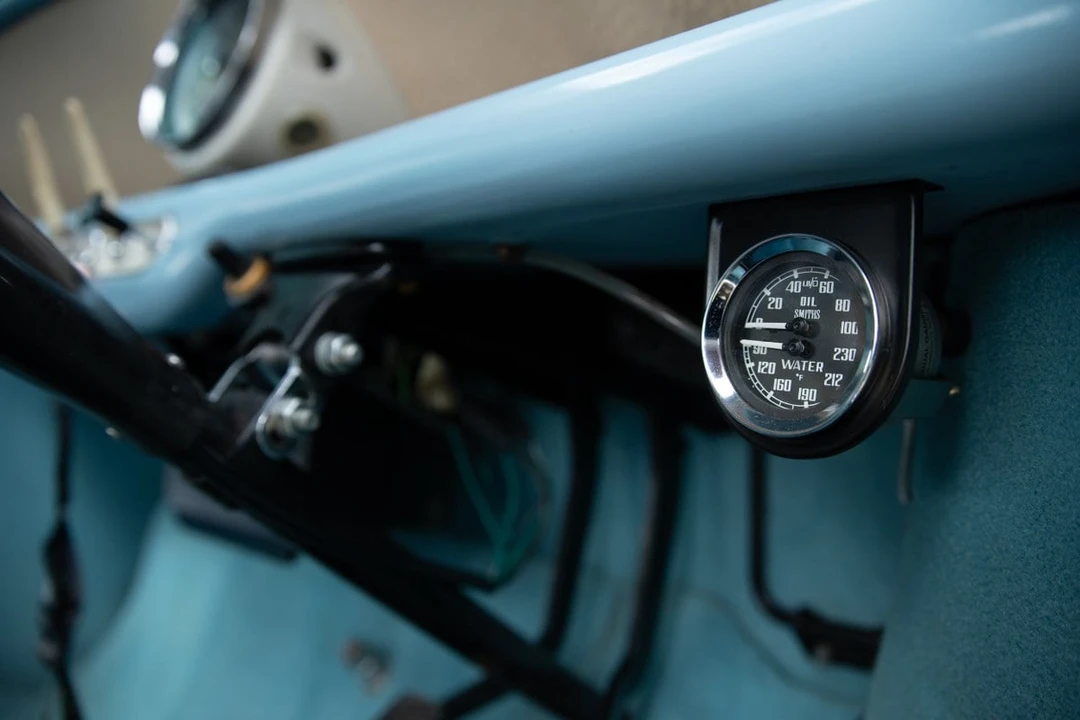 1961 Morris - Image 29 of 30