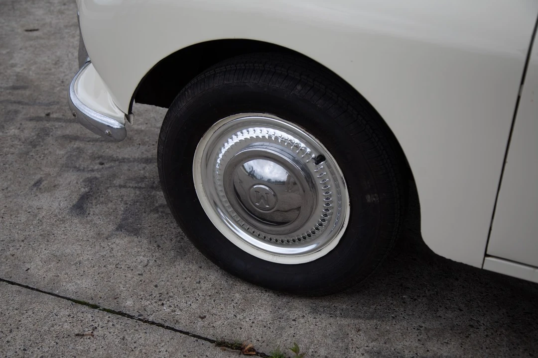 1961 Morris Minor - Image 17 of 30