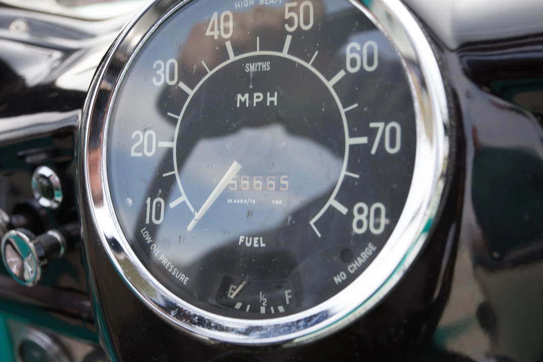 1961 Nash Metropolitan - Image 5 of 12