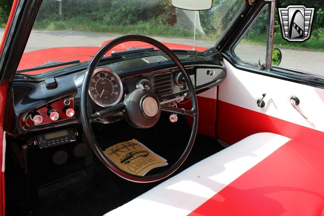 1961 Nash Metropolitan - Image 18 of 21