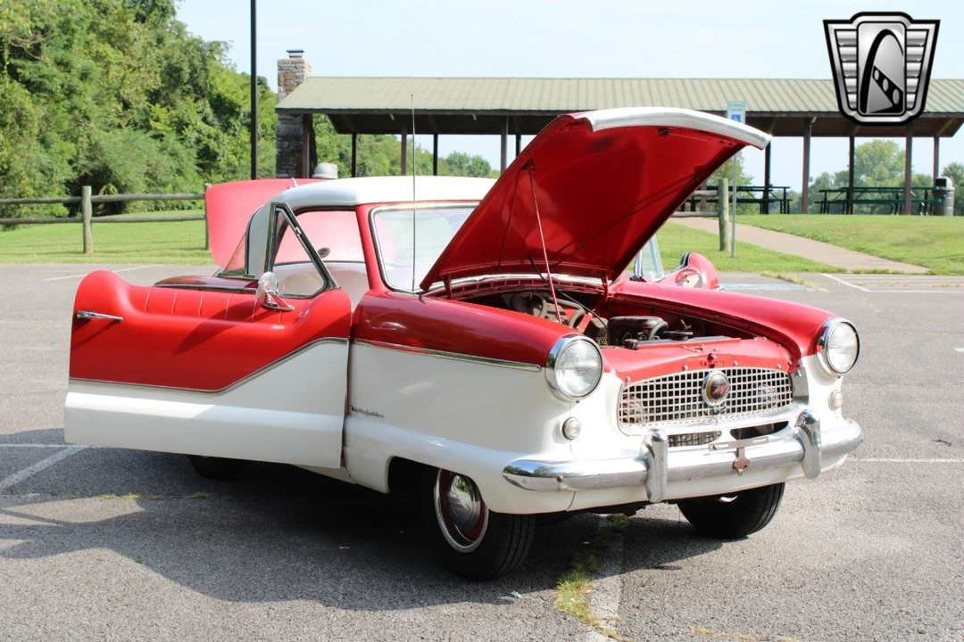 1961 Nash Metropolitan - Image 10 of 12