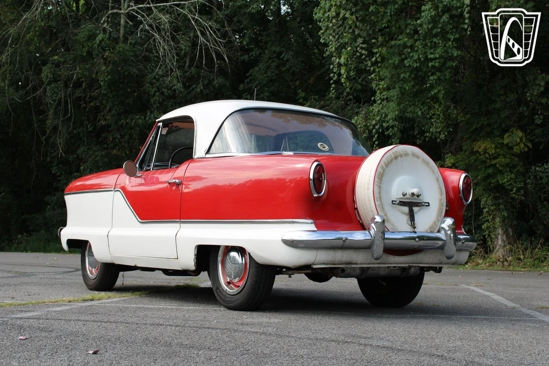 1961 Nash Metropolitan - Image 13 of 21