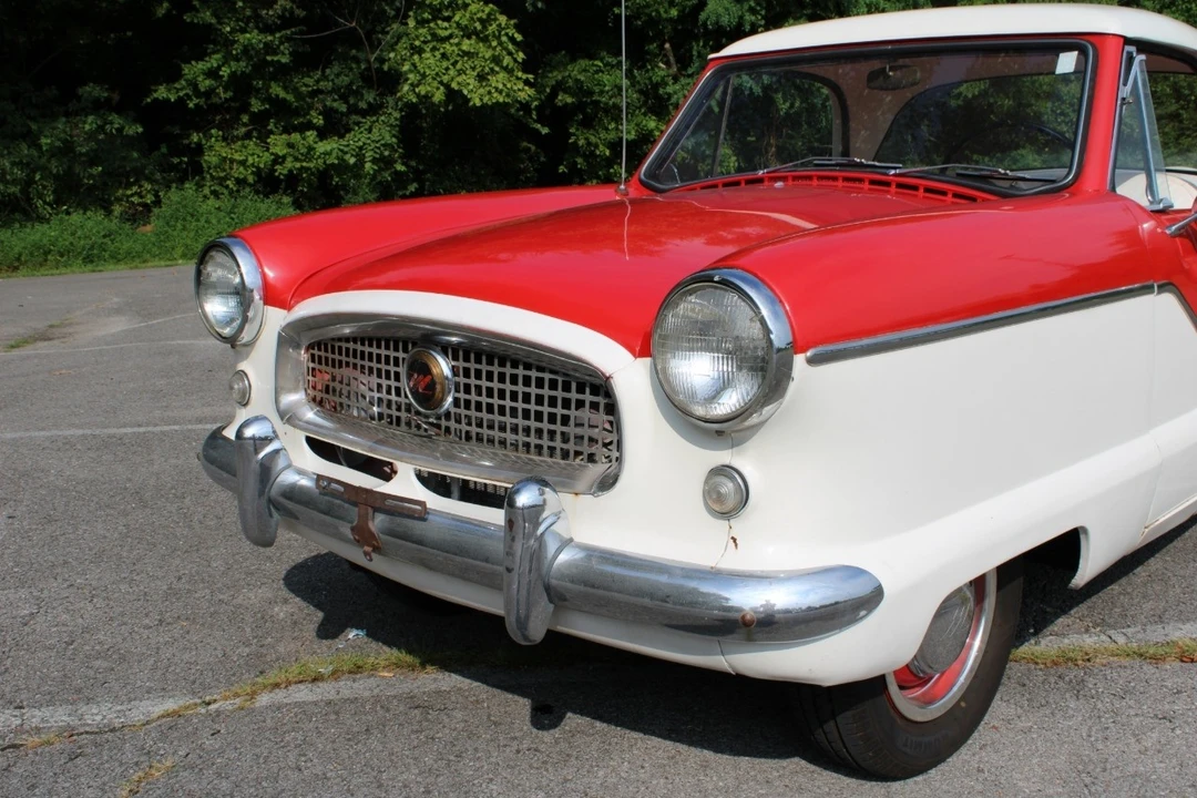 1961 Nash Metropolitan - Image 14 of 21