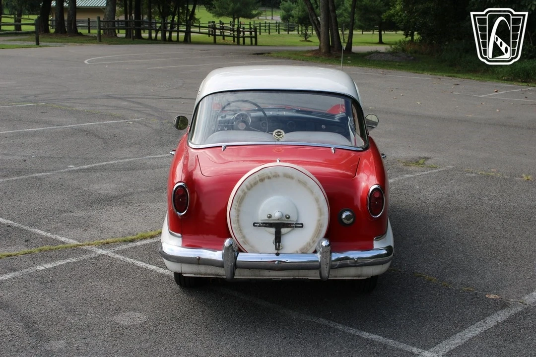 1961 Nash Metropolitan - Image 14 of 21