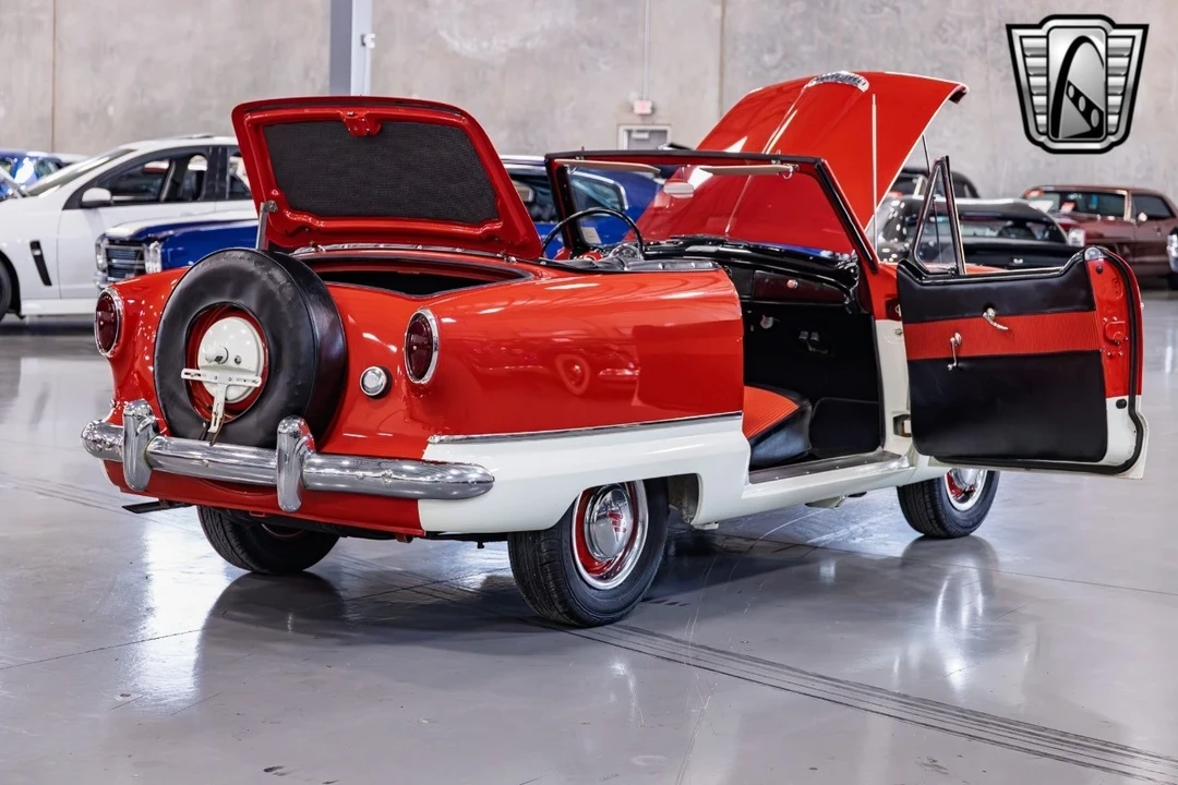 1961 Nash Metropolitan - Image 13 of 21