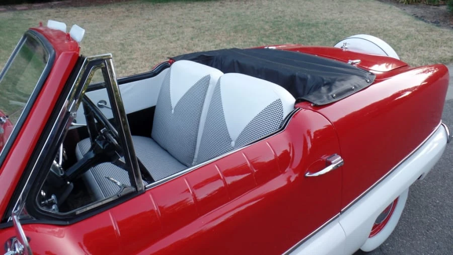 1961 Nash Metropolitan - Image 4 of 9