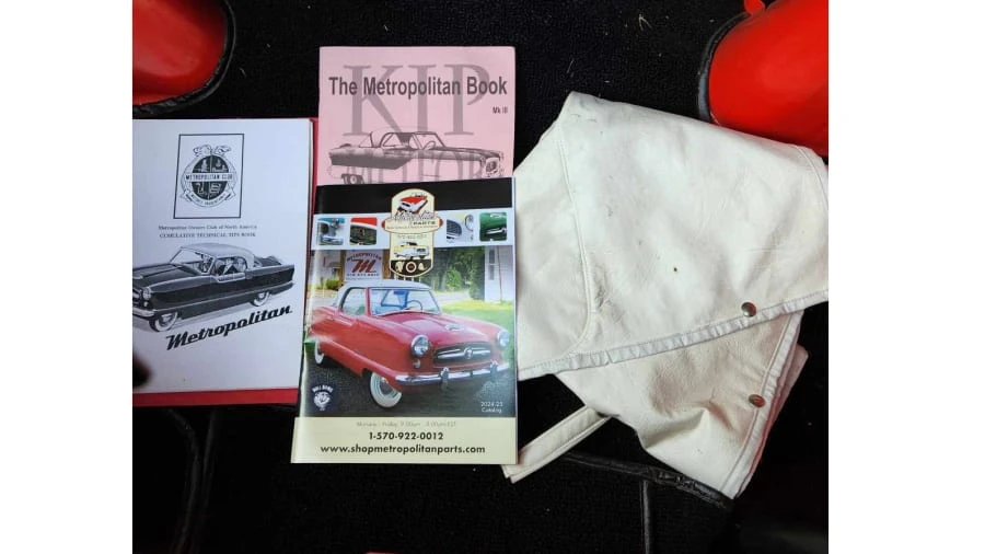 1961 Nash Metropolitan - Image 8 of 8