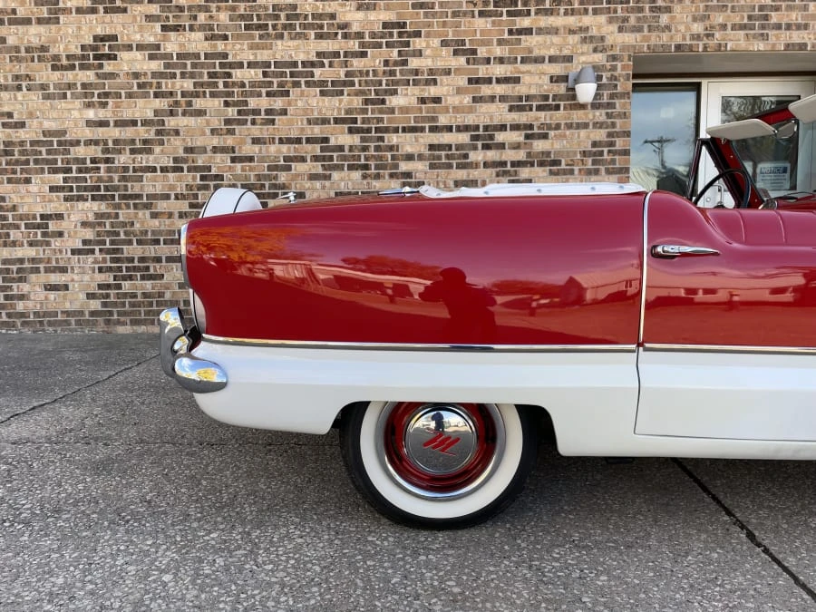 1961 Nash Metropolitan - Image 25 of 31