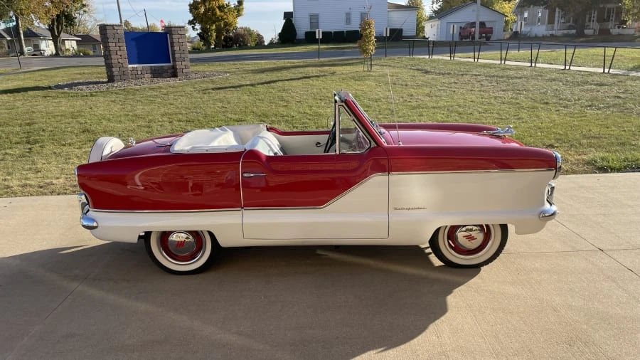1961 Nash Metropolitan - Image 2 of 31