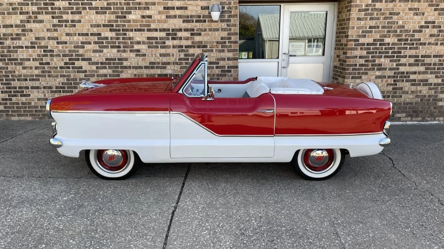 1961 Nash Metropolitan - Image 17 of 31