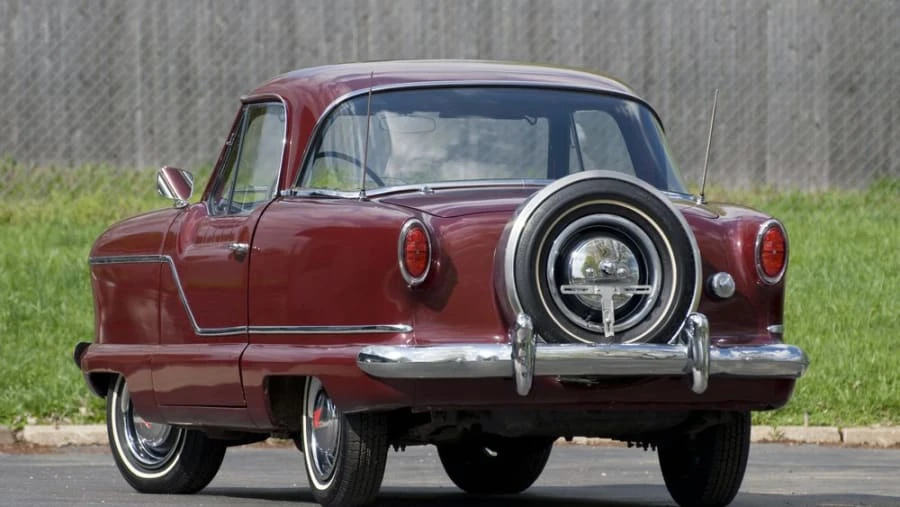 1961 Nash Metropolitan - Image 2 of 7