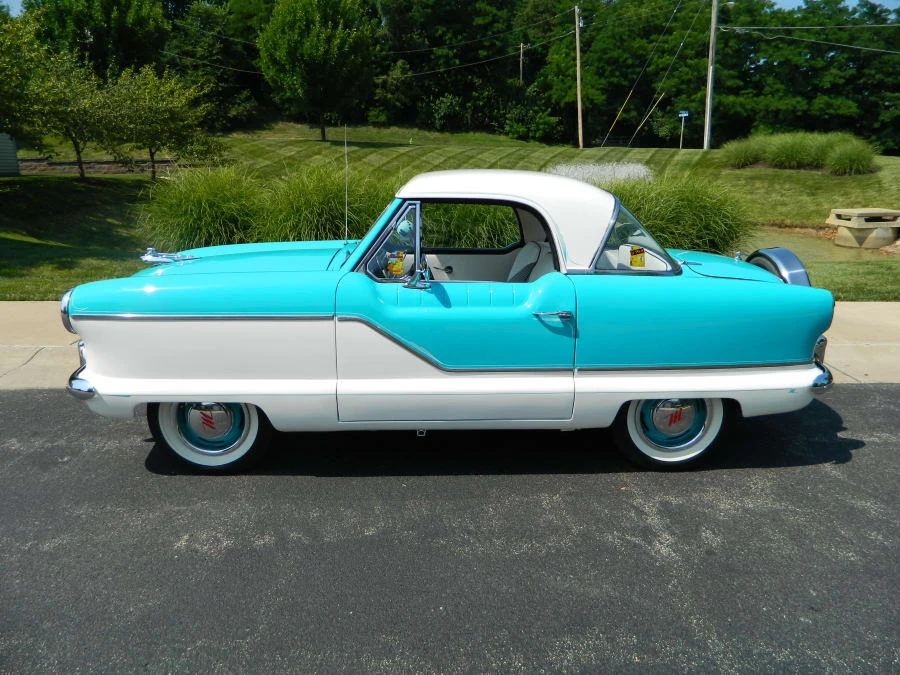 1961 Nash Metropolitan - Image 2 of 7