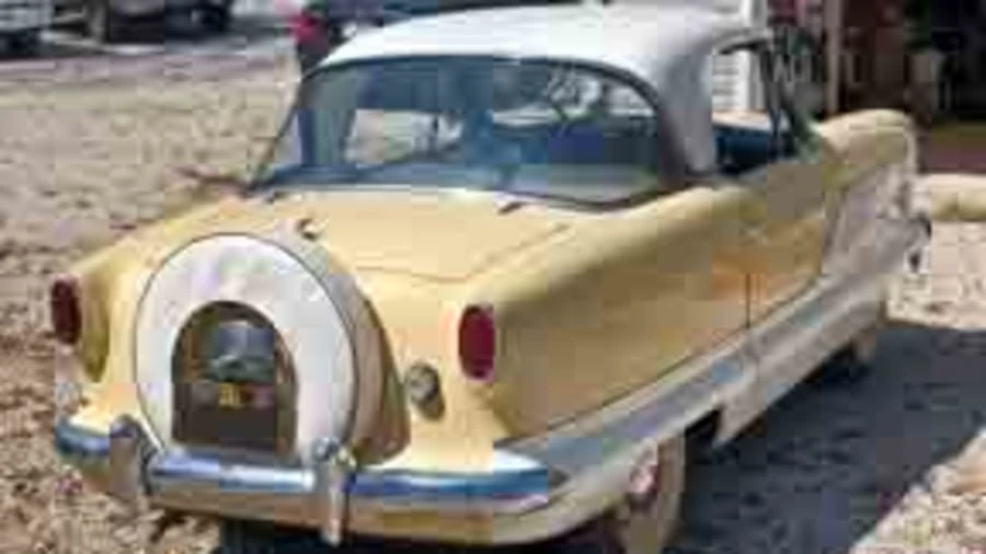 1961 Nash Metropolitan - Image 2 of 8