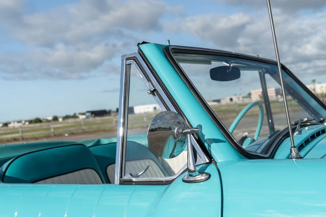 1961 Nash Metropolitan - Image 7 of 21