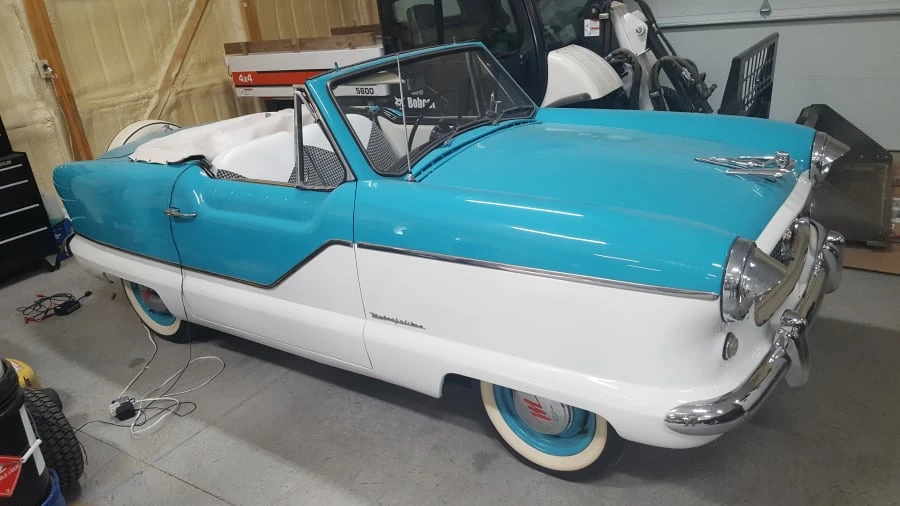 1961 Nash Metropolitan - Image 2 of 8