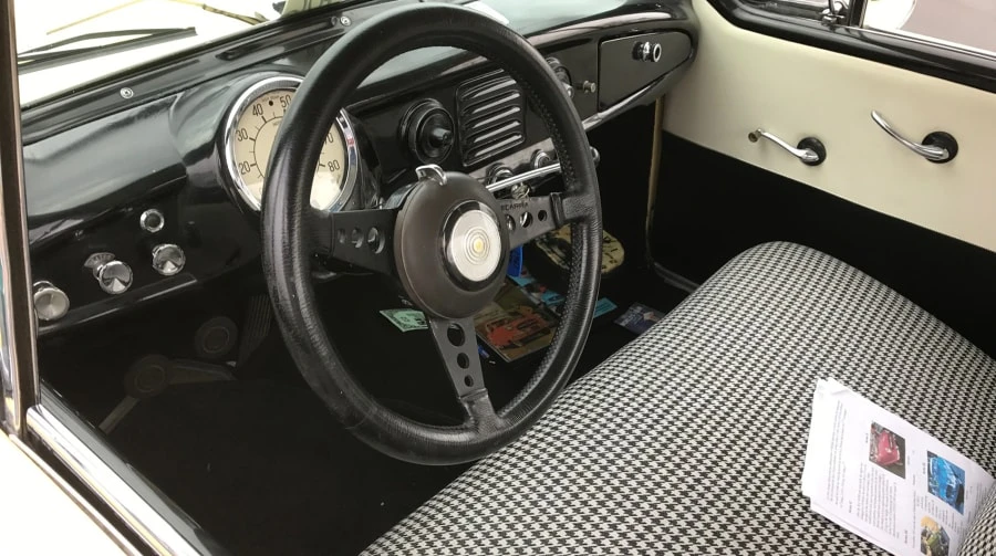 1961 Nash Metropolitan - Image 3 of 4