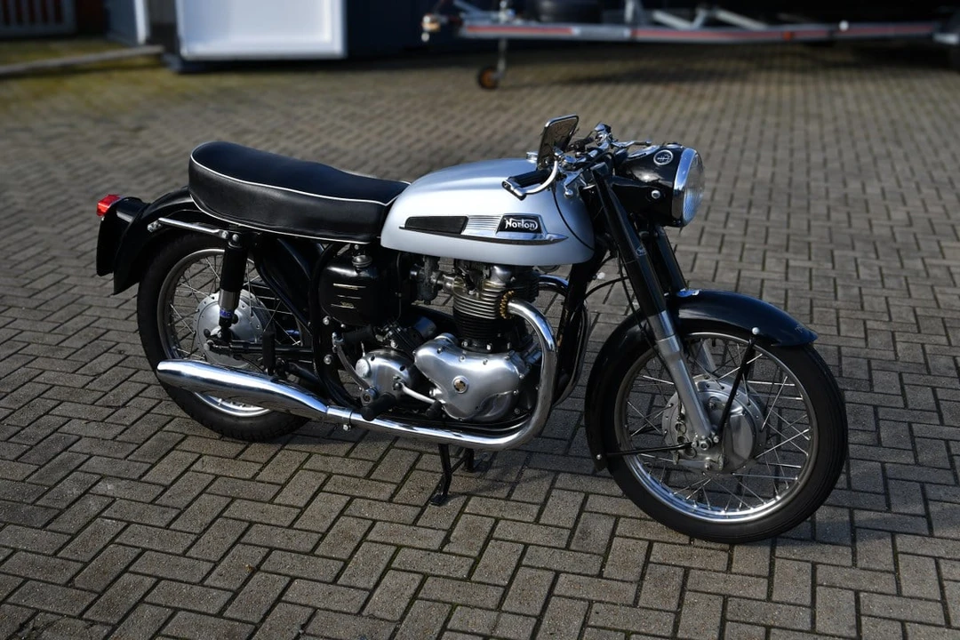 1961 Norton Dominator - Image 2 of 25
