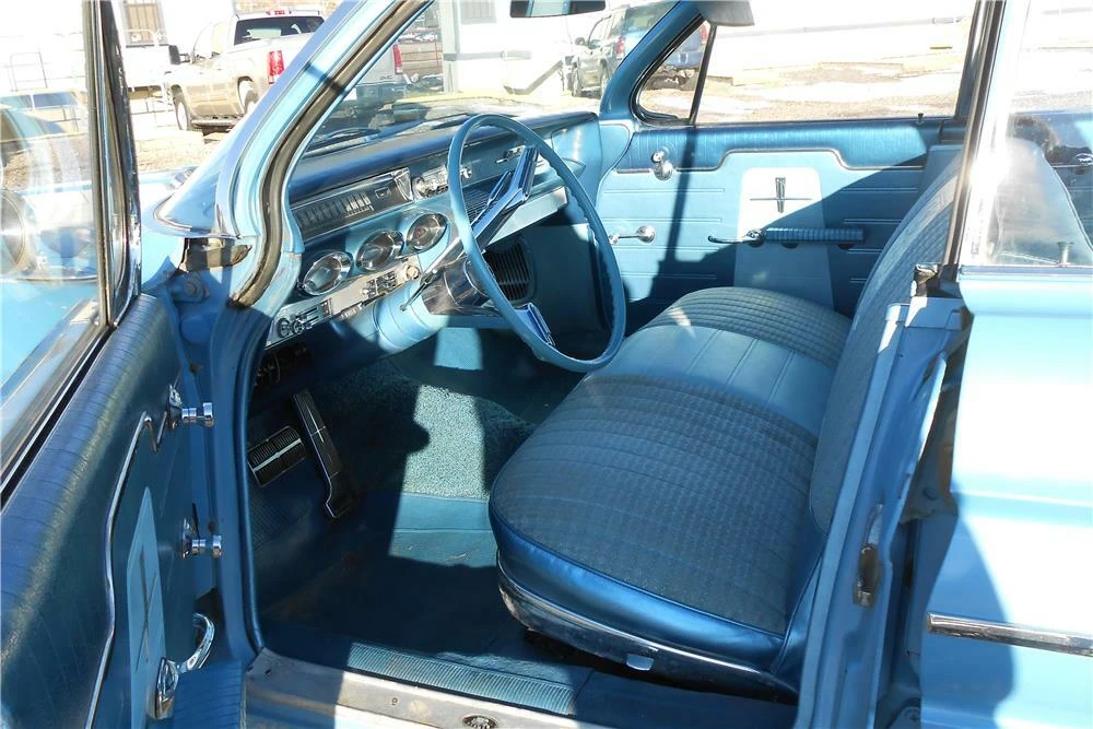 1961 Oldsmobile 88 - Image 4 of 5