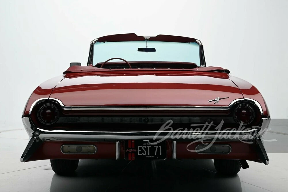 1961 Oldsmobile 88 - Image 15 of 18