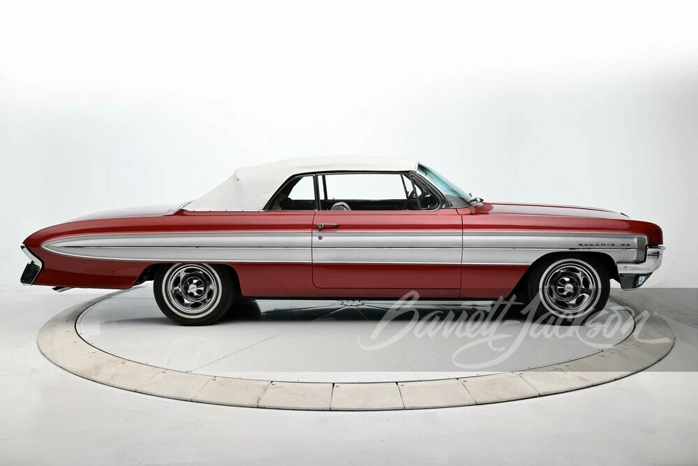 1961 Oldsmobile 88 - Image 18 of 18