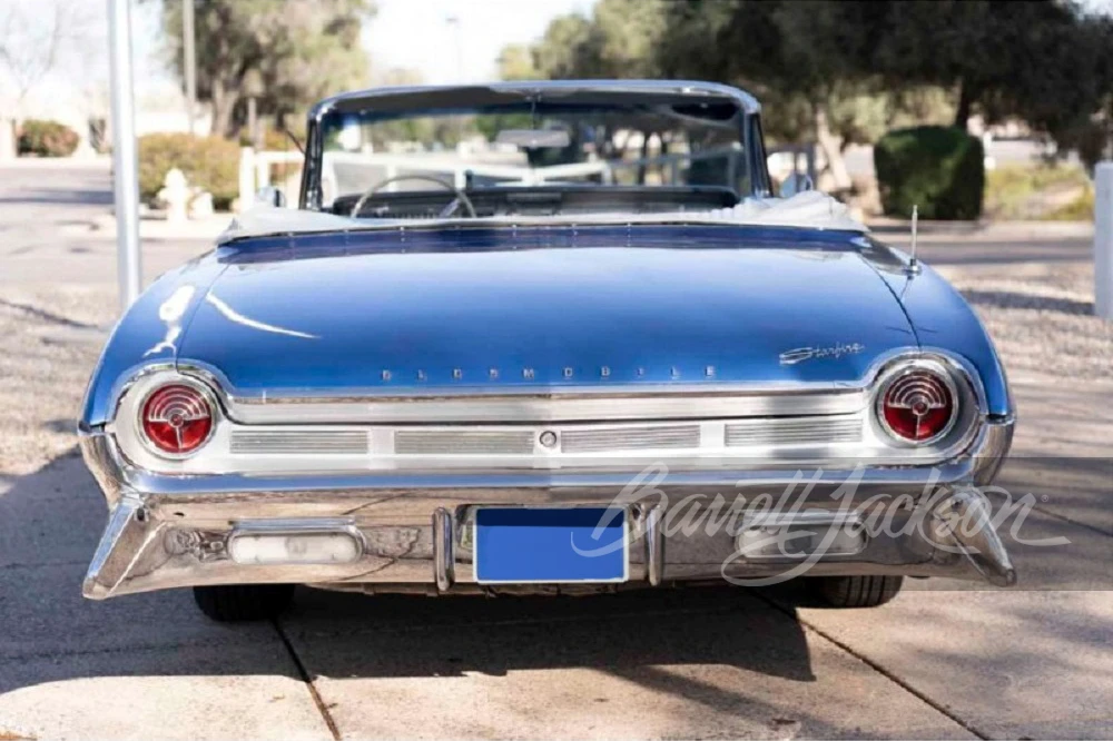 1961 Oldsmobile Starfire - Image 5 of 13